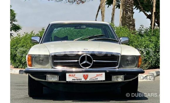 Sayi Imported Mercedes-Benz 190 White Mota in Import - Dubai a Benin Sayi Imported Mercedes-Benz 190 White Mota in Import - Dubai a Benin