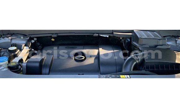 Acheter Import Voiture Land Rover Defender Autre à Import - Dubai, Benin Acheter Import Voiture Land Rover Defender Autre à Import - Dubai, Benin