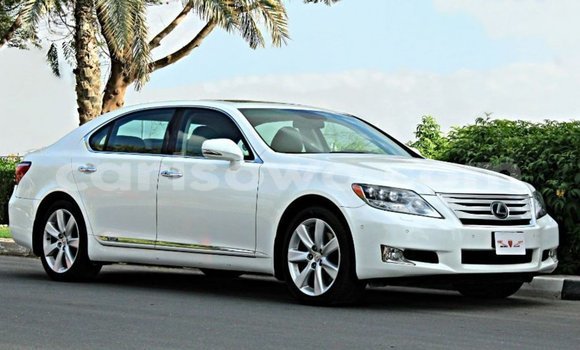 Buy Import Lexus LS White Car in Import - Dubai in Benign