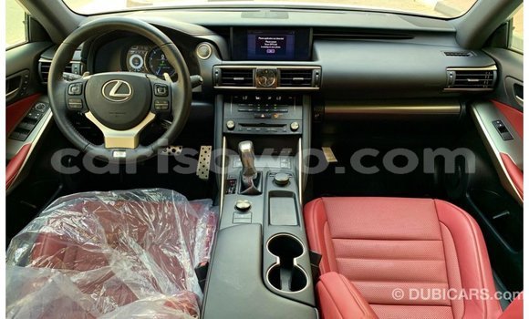 Sayi Imported Lexus IS White Mota in Import - Dubai a Benin Sayi Imported Lexus IS White Mota in Import - Dubai a Benin