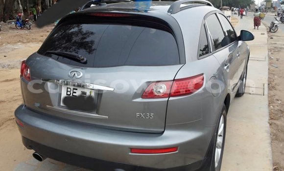 Sayi Na hannu Infiniti FX–Series Azurfa Mota in Savalou a Benin