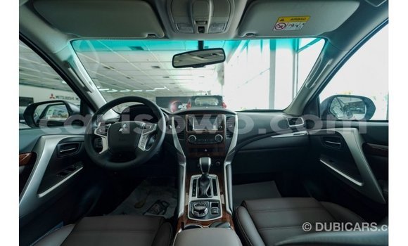 Sayi Imported Mitsubishi Montero Black Mota in Import - Dubai a Benin Sayi Imported Mitsubishi Montero Black Mota in Import - Dubai a Benin