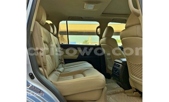 Sayi Imported Toyota Land Cruiser Blue Mota in Import - Dubai a Benin Sayi Imported Toyota Land Cruiser Blue Mota in Import - Dubai a Benin