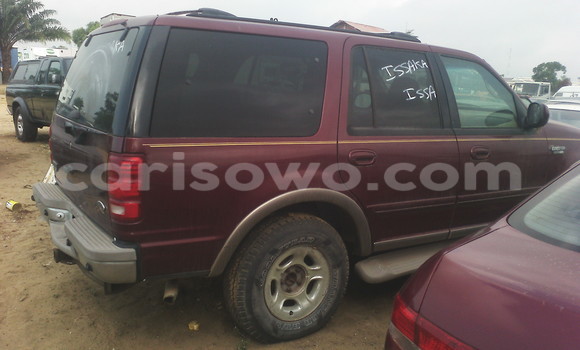 Sayi Na hannu Ford Explorer Red Mota in Cotonou a Benin Sayi Na hannu Ford Explorer Red Mota in Cotonou a Benin