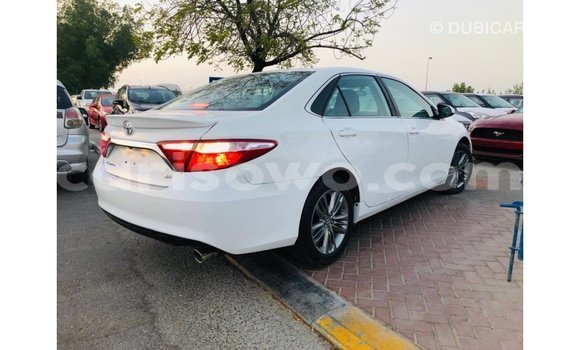 Buy Import Toyota Camry White Car in Import - Dubai in Benign Buy Import Toyota Camry White Car in Import - Dubai in Benign
