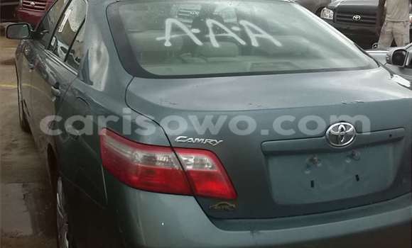 Sayi Na hannu Toyota Camry Green Mota in Porto Novo a Benin Sayi Na hannu Toyota Camry Green Mota in Porto Novo a Benin