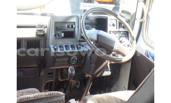 Acheter Import Utilitaire Toyota Coaster Blanc à Import - Dubai, Benin Acheter Import Utilitaire Toyota Coaster Blanc à Import - Dubai, Benin