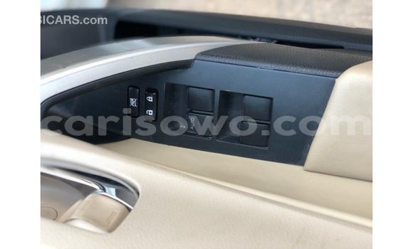 Buy Import Toyota Corolla White Car in Import - Dubai in Benign Buy Import Toyota Corolla White Car in Import - Dubai in Benign