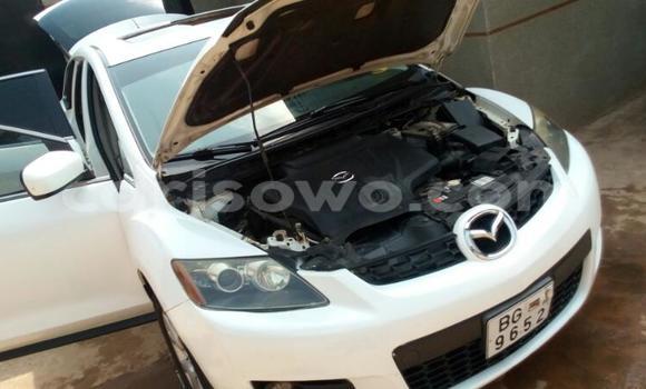 Sayi Na hannu Mazda 323 White Mota in Savalou a Benin Sayi Na hannu Mazda 323 White Mota in Savalou a Benin
