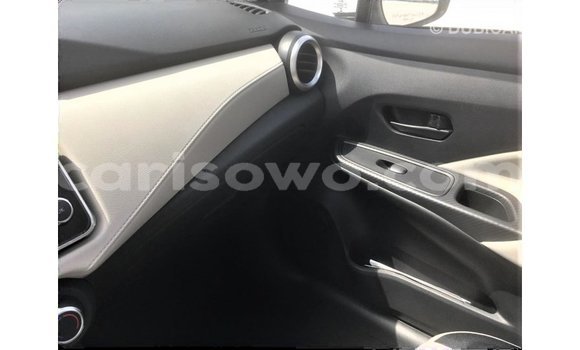 Ra Imported Nissan Sunny funfun Ọkọ̀ in Import - Dubai ni Benin Ra Imported Nissan Sunny funfun Ọkọ̀ in Import - Dubai ni Benin