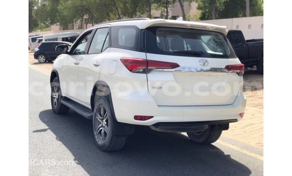 Buy Import Toyota Fortuner White Car in Import - Dubai in Benign Buy Import Toyota Fortuner White Car in Import - Dubai in Benign