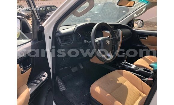 Buy Import Toyota Fortuner White Car in Import - Dubai in Benign Buy Import Toyota Fortuner White Car in Import - Dubai in Benign