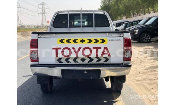 Buy Import Toyota Hilux White Car in Import - Dubai in Benign Buy Import Toyota Hilux White Car in Import - Dubai in Benign