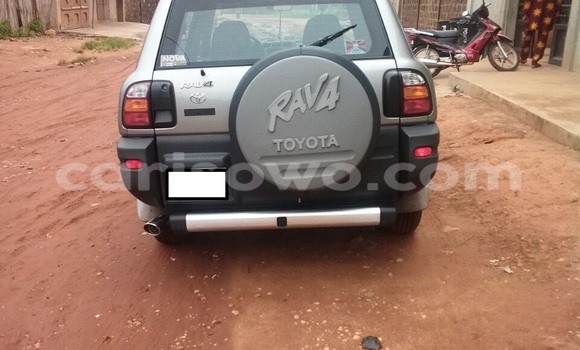 Sayi Na hannu Toyota RAV4 Green Mota in Tchaourou a Benin Sayi Na hannu Toyota RAV4 Green Mota in Tchaourou a Benin