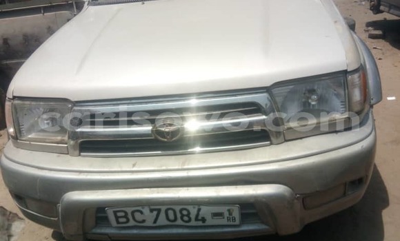 Sayi Na hannu Toyota 4Runner Azurfa Mota in Cotonou a Benin Sayi Na hannu Toyota 4Runner Azurfa Mota in Cotonou a Benin