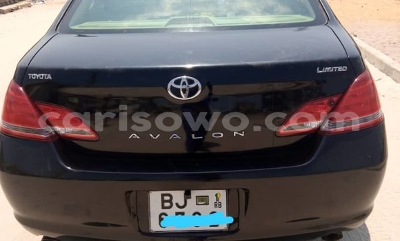 Acheter Occasion Voiture Toyota Avalon Noir à Cotonou, Benin