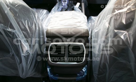 Acheter Import Voiture Hyundai Santa Fe Marron à Import - Dubai, Benin Acheter Import Voiture Hyundai Santa Fe Marron à Import - Dubai, Benin