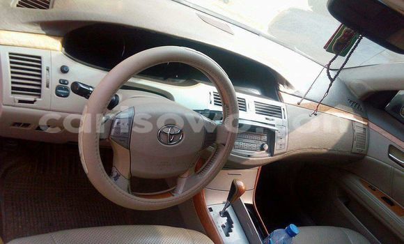 Buy Used Toyota Avalon Silver Car in Cotonou in Benign Buy Used Toyota Avalon Silver Car in Cotonou in Benign