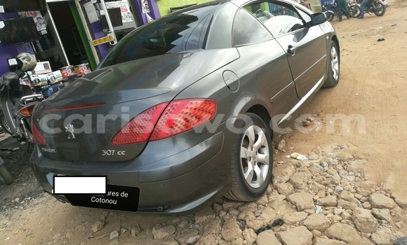 Buy Used Peugeot 306 Green Car in Cotonou in Benign Buy Used Peugeot 306 Green Car in Cotonou in Benign