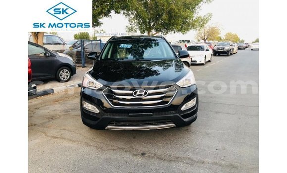 Ra Imported Hyundai Santa Fe Black Ọkọ̀ in Import - Dubai ni Benin