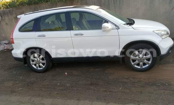 Sayi Na hannu Honda CR–V White Mota in Cotonou a Benin Sayi Na hannu Honda CR–V White Mota in Cotonou a Benin
