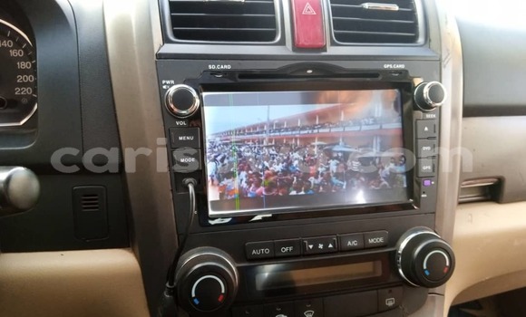 Sayi Na hannu Honda CR–V White Mota in Cotonou a Benin Sayi Na hannu Honda CR–V White Mota in Cotonou a Benin