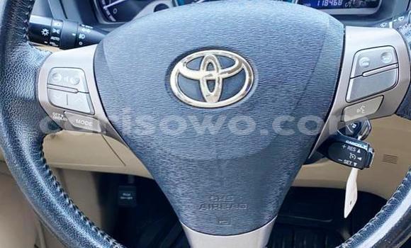 Ra Tuntun Toyota Venza funfun Ọkọ̀ in Cotonou ni Benin Ra Tuntun Toyota Venza funfun Ọkọ̀ in Cotonou ni Benin