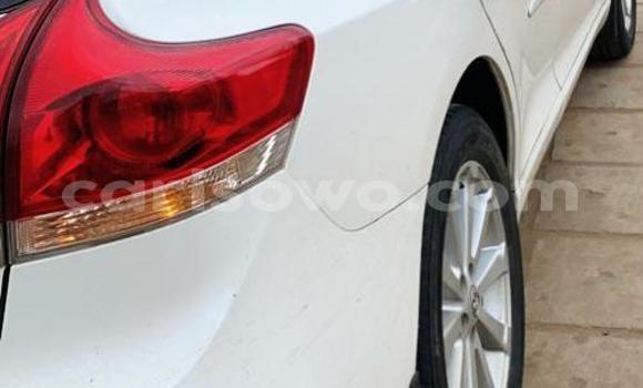 Ra Tuntun Toyota Venza funfun Ọkọ̀ in Cotonou ni Benin Ra Tuntun Toyota Venza funfun Ọkọ̀ in Cotonou ni Benin