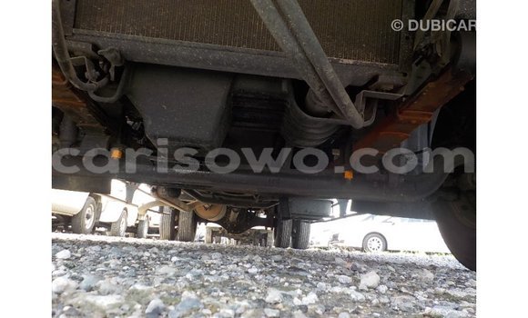 Sayi Imported Isuzu FTR 850 White Babbar mota in Import - Dubai a Benin Sayi Imported Isuzu FTR 850 White Babbar mota in Import - Dubai a Benin