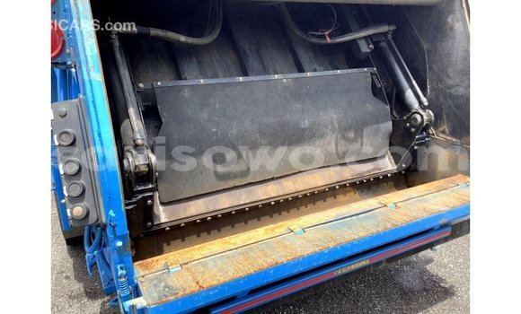 Sayi Imported Mitsubishi i Blue Mota in Import - Dubai a Benin Sayi Imported Mitsubishi i Blue Mota in Import - Dubai a Benin