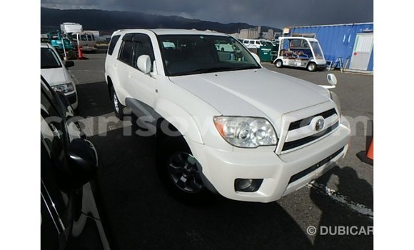 Acheter Import Voiture Toyota Hilux Blanc à Import - Dubai, Benin Acheter Import Voiture Toyota Hilux Blanc à Import - Dubai, Benin