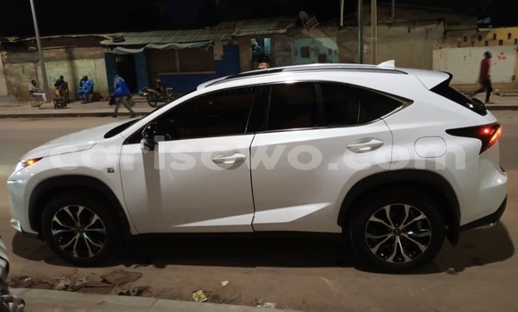 Ra Tuntun Lexus NX funfun Ọkọ̀ in Cotonou ni Benin Ra Tuntun Lexus NX funfun Ọkọ̀ in Cotonou ni Benin