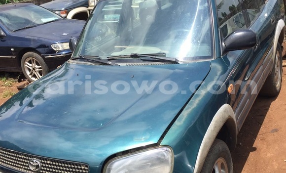 Sayi Na hannu Toyota RAV4 Green Mota in Kétou a Benin Sayi Na hannu Toyota RAV4 Green Mota in Kétou a Benin