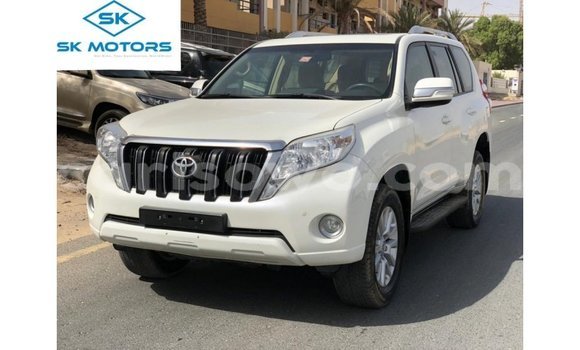 Sayi Imported Toyota Prado White Mota in Import - Dubai a Benin