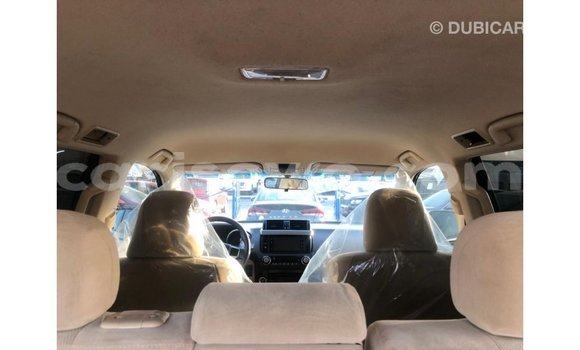 Acheter Import Voiture Toyota Prado Blanc à Import - Dubai, Benin Acheter Import Voiture Toyota Prado Blanc à Import - Dubai, Benin