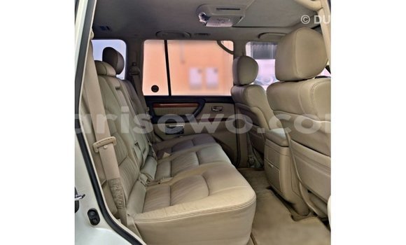 Sayi Imported Lexus LX White Mota in Import - Dubai a Benin Sayi Imported Lexus LX White Mota in Import - Dubai a Benin