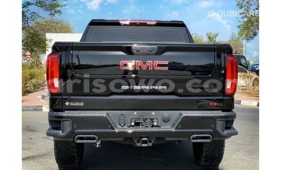 Sayi Imported GMC Sierra Black Mota in Import - Dubai a Benin Sayi Imported GMC Sierra Black Mota in Import - Dubai a Benin