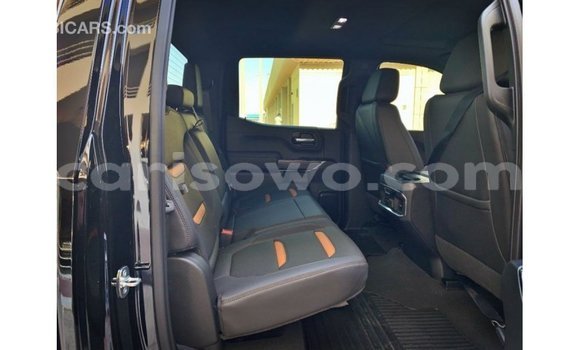 Sayi Imported GMC Sierra Black Mota in Import - Dubai a Benin Sayi Imported GMC Sierra Black Mota in Import - Dubai a Benin