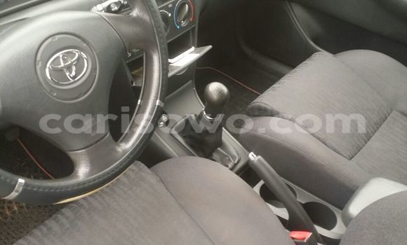 Sayi Na hannu Toyota RAV4 Azurfa Mota in Porto Novo a Benin Sayi Na hannu Toyota RAV4 Azurfa Mota in Porto Novo a Benin