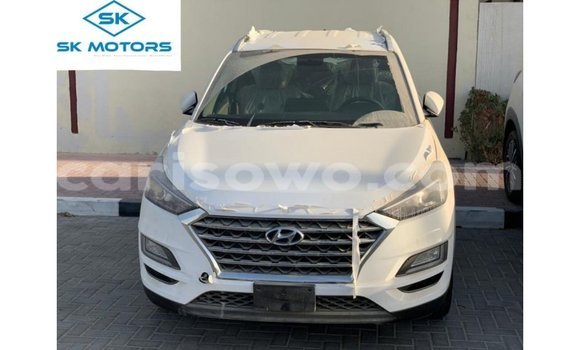 Buy Import Hyundai Tucson White Car in Import - Dubai in Benign