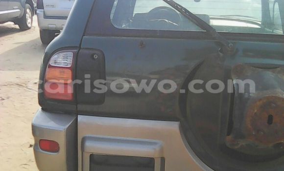 Sayi Na hannu Toyota RAV4 Green Mota in Porto Novo a Benin Sayi Na hannu Toyota RAV4 Green Mota in Porto Novo a Benin