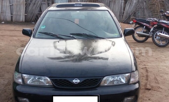Sayi Na hannu Nissan Almera Black Mota in Savalou a Benin Sayi Na hannu Nissan Almera Black Mota in Savalou a Benin