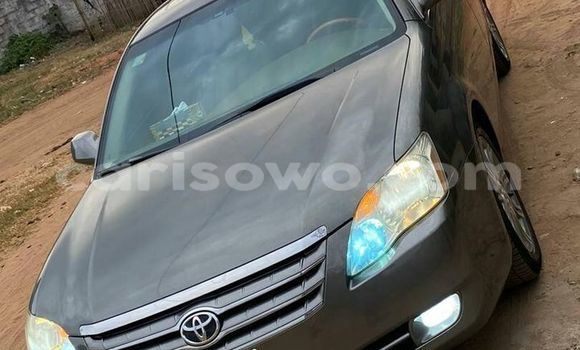 Sayi Na hannu Toyota Avalon Sauran Mota in Porto Novo a Benin