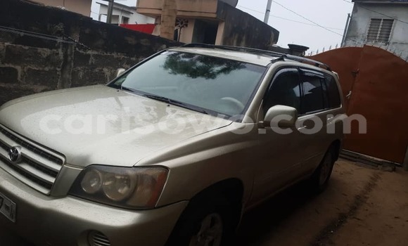 Acheter Occasion Voiture Toyota Highlander Gris à Cotonou, Benin Acheter Occasion Voiture Toyota Highlander Gris à Cotonou, Benin