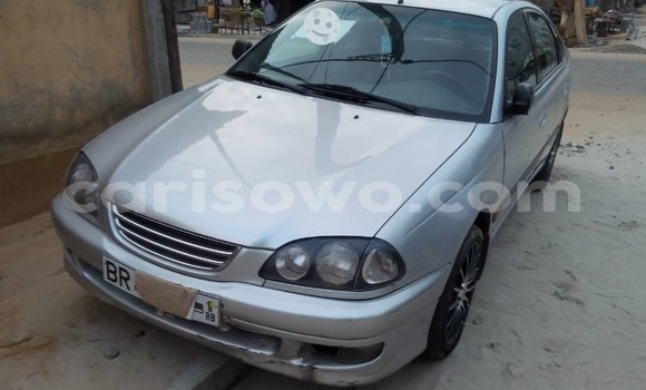 Ra Àlòkù Toyota Avensis Silver Ọkọ̀ in Cotonou ni Benin Ra Àlòkù Toyota Avensis Silver Ọkọ̀ in Cotonou ni Benin