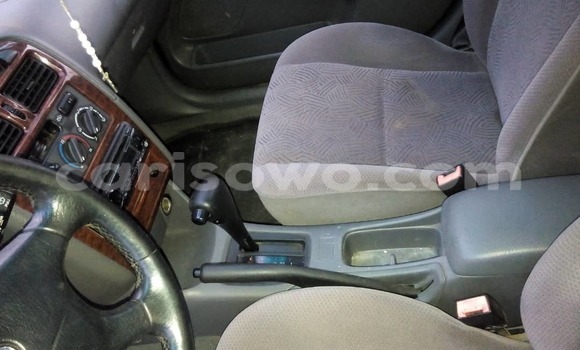 Ra Àlòkù Toyota Avensis Silver Ọkọ̀ in Cotonou ni Benin Ra Àlòkù Toyota Avensis Silver Ọkọ̀ in Cotonou ni Benin