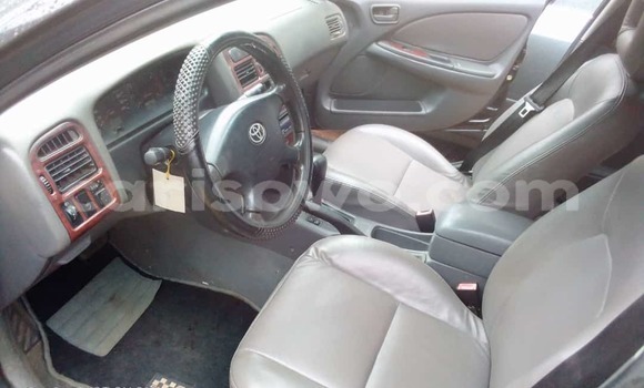 Ra Àlòkù Toyota Avensis Brown Ọkọ̀ in Cotonou ni Benin Ra Àlòkù Toyota Avensis Brown Ọkọ̀ in Cotonou ni Benin