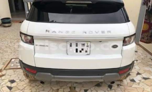 Sayi Na hannu Land Rover Range Rover Evoque White Mota in Cotonou a Benin Sayi Na hannu Land Rover Range Rover Evoque White Mota in Cotonou a Benin