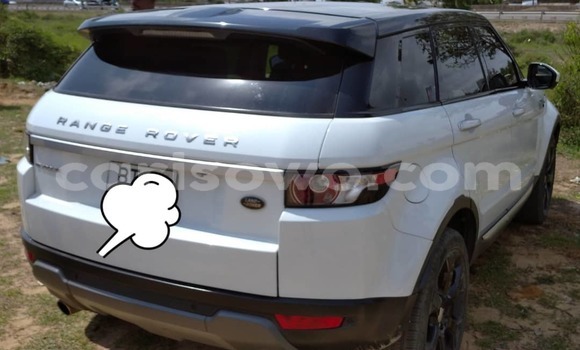 Sayi Sabo Land Rover Range Rover Evoque White Mota in Cotonou a Benin