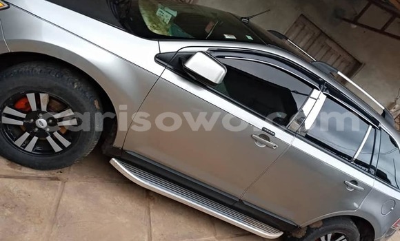 Acheter Occasion Voiture Ford Edge Gris à Cotonou, Benin Acheter Occasion Voiture Ford Edge Gris à Cotonou, Benin